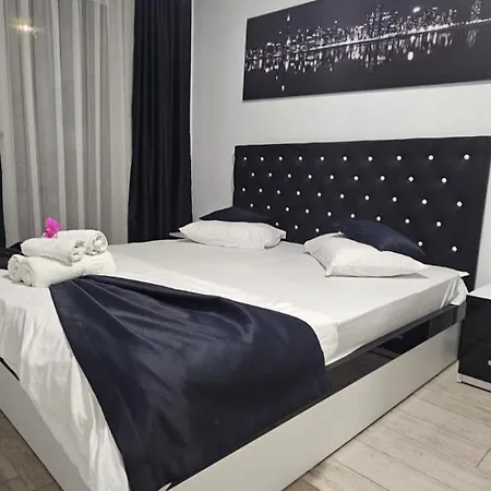 Apartment Premium Promenada & With Pool Navodari